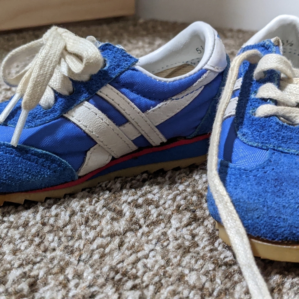 Jox Athletic Shoes 5 1/2 Toddler